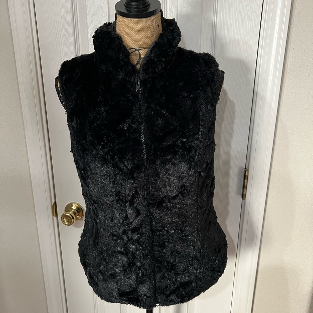 CAbi #698 Faux Fur reversible full zip vest, size M